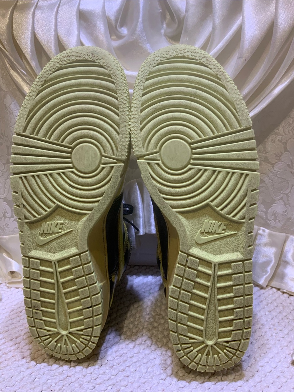 NIKE - Picture 11 of 14